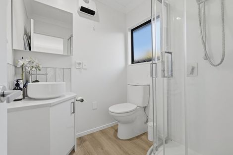 Photo of property in 15 Ngahere Street, Otumoetai, Tauranga, 3110
