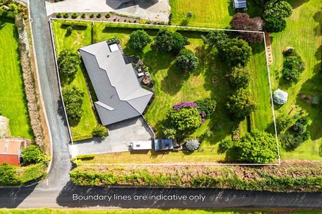 Photo of property in 2 Crackerjack Crescent, Kerikeri, 0293