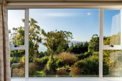 Photo of property in 601 Highcliff Road, Highcliff, Dunedin, 9077