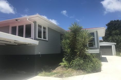Photo of property in 14 Amberley Avenue, Te Atatu South, Auckland, 0610