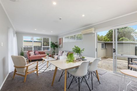 Photo of property in 41 Cleat Street, Whitby, Porirua, 5024
