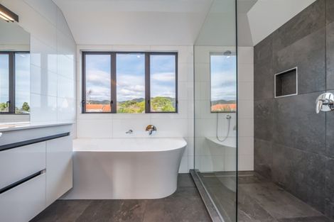 Photo of property in 62a Hautana Street, Woburn, Lower Hutt, 5010