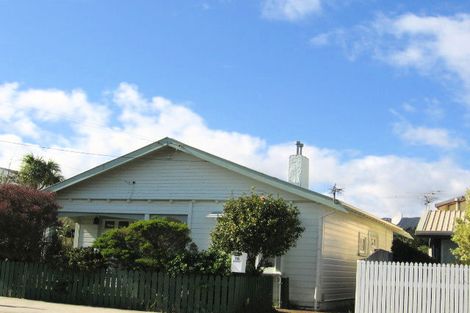 Photo of property in 70 William Street, Petone, Lower Hutt, 5012