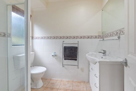 Photo of property in 24 Coventry Way, Long Bay, Auckland, 0630