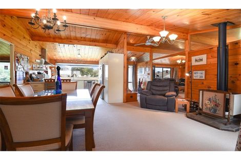 Photo of property in 14 Mark Place, Lynmore, Rotorua, 3010