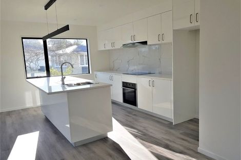 Photo of property in 7 Apple Lane, Henderson, Auckland, 0610