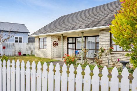 Photo of property in 84a Wilson Street, Hawera, 4610