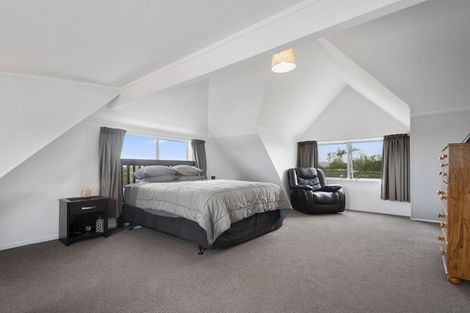 Photo of property in 77 Coopers Road, Gate Pa, Tauranga, 3112