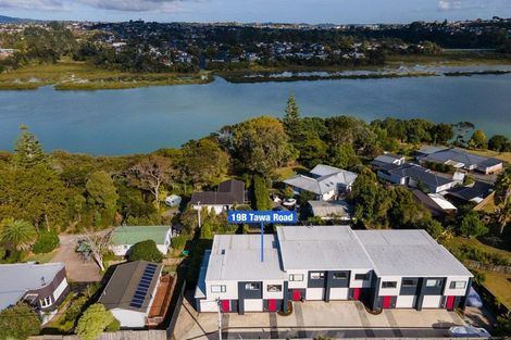 Photo of property in 19b Tawa Road, Te Atatu Peninsula, Auckland, 0610