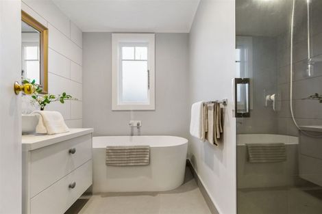 Photo of property in 23 Brandon Road, Glen Eden, Auckland, 0602