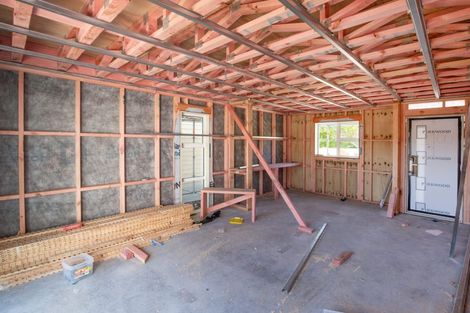 Photo of property in 82 Main Road, Wainuiomata, Lower Hutt, 5014