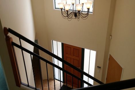 Photo of property in 15 Quebec Road, Milford, Auckland, 0620