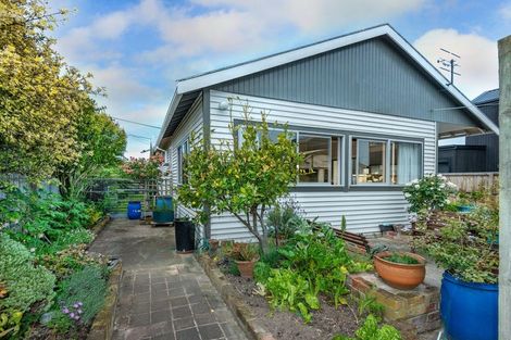 Photo of property in 115 Edinburgh Street, Spreydon, Christchurch, 8024