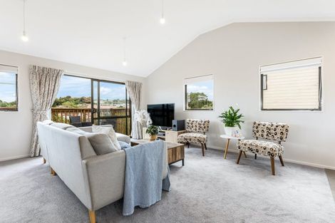 Photo of property in 16 Morere Street, Titahi Bay, Porirua, 5022