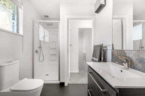 Photo of property in 2/144a Riverlaw Terrace, Saint Martins, Christchurch, 8022