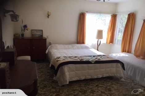 Photo of property in 134 Seaview Road, Paraparaumu Beach, Paraparaumu, 5032