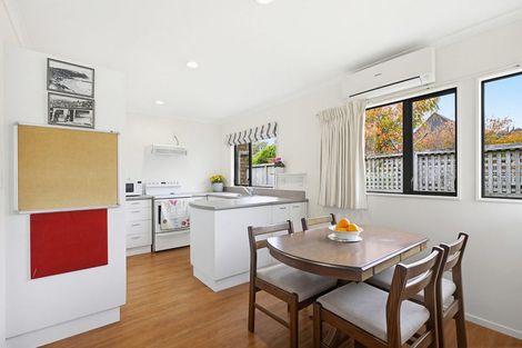 Photo of property in Redwood Village, 20/42 Main Road, Tawa, Wellington, 5028