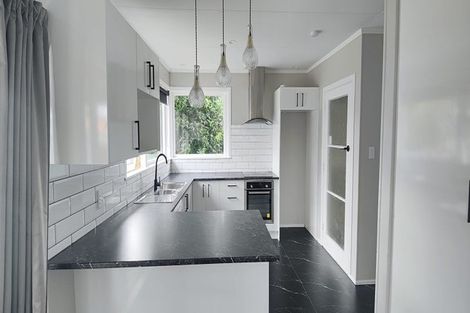 Photo of property in 9 Sacha Place, Glenview, Hamilton, 3206