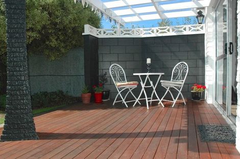 Photo of property in 5 Mcalpine Place, Rangiora, 7400