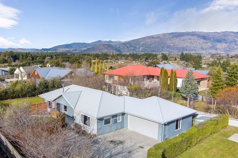 Photo of property in 3 Hillview Place, Wanaka, 9305