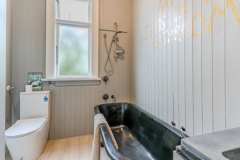 Photo of property in 18 Hart Street, Belleknowes, Dunedin, 9011