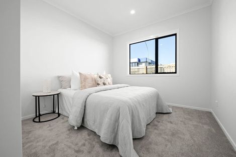 Photo of property in 7 Brough Place, St Andrews, Hamilton, 3200