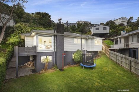 Photo of property in 44 Rangoon Street, Khandallah, Wellington, 6035