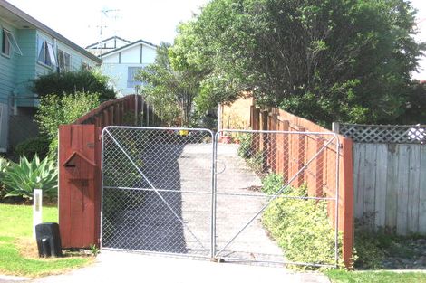 Photo of property in 6 Gala Place, Henderson, Auckland, 0612