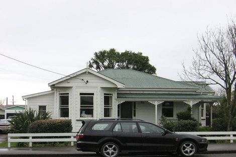 Photo of property in 10 Victoria Street, Levin, 5510