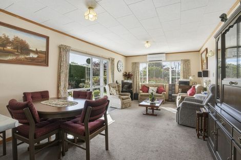Photo of property in 75 Beach Street, Saint Clair, Dunedin, 9012