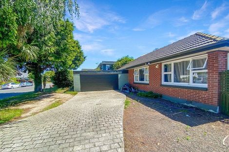 Photo of property in 6 Wyatt Place, Russley, Christchurch, 8042
