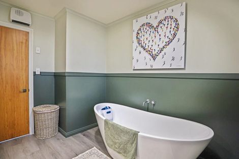 Photo of property in 66 Cameron Street, Ashburton, 7700