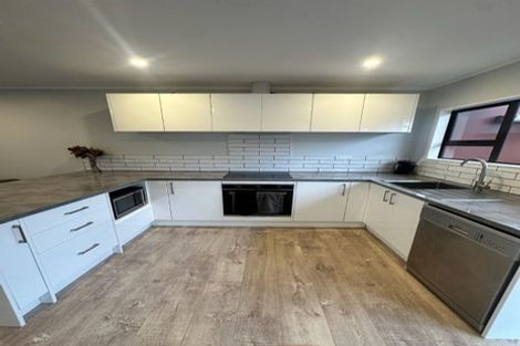 Photo of property in 46 Guadeloupe Crescent, Grenada Village, Wellington, 6037