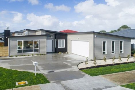 Photo of property in 13 Floyd Road, Riverhead, 0820