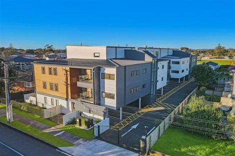 Photo of property in 304/8 Gray Avenue, Mangere East, Auckland, 2024