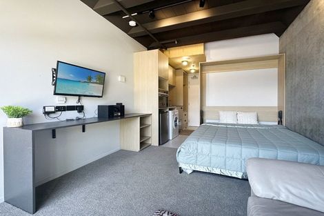 Photo of property in Vedado Apartments, 208/41u Hopper Street, Mount Cook, Wellington, 6011