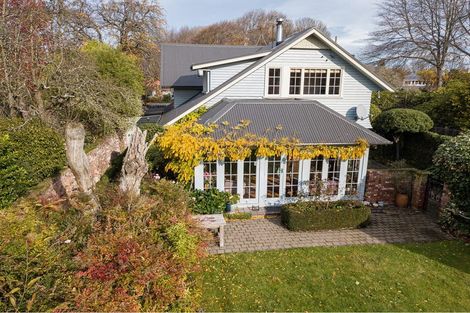 Photo of property in 182 Fendalton Road, Fendalton, Christchurch, 8052