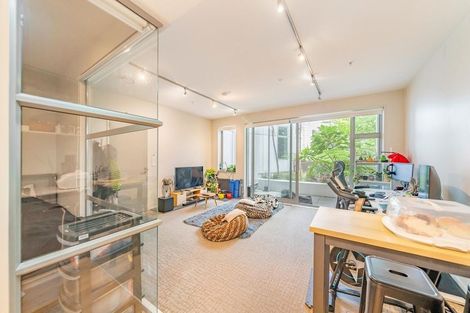 Photo of property in Masina Apartments, 104/80u Riddiford Street, Newtown, Wellington, 6021