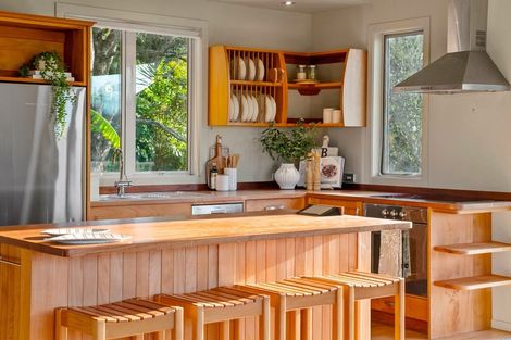 Photo of property in 87 M Greenwood Road, Leigh, 0972