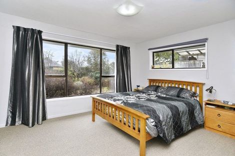 Photo of property in 33 Leverett Place, North New Brighton, Christchurch, 8083