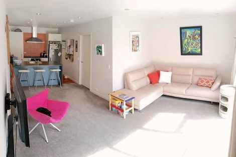 Photo of property in 4 Versailles Street, Karori, Wellington, 6012