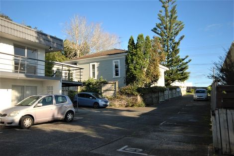 Photo of property in 19a/8 Verbena Road, Birkdale, Auckland, 0626