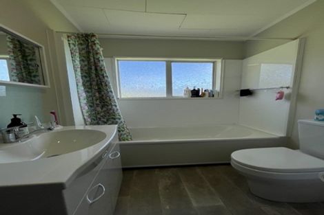 Photo of property in 10f1 Petherick Crescent, Johnsonville, Wellington, 6037
