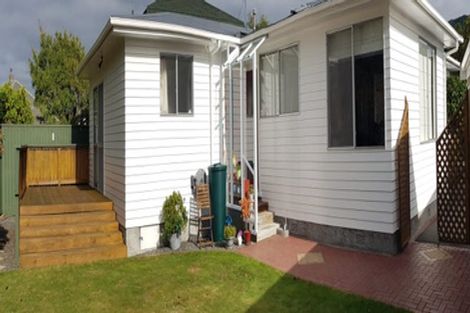 Photo of property in 10 Kukupa Grove, Heretaunga, Upper Hutt, 5018