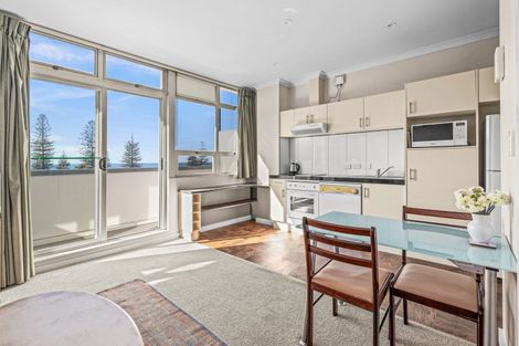 Photo of property in 4c/3 Shakespeare Road, Napier South, Napier, 4110