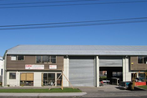 Photo of property in 1/111 Old Wairoa Road, Papakura, 2110