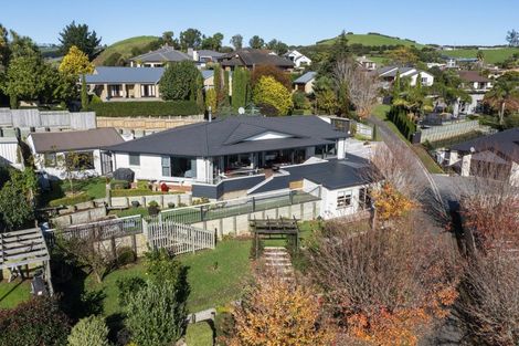 Photo of property in 60 Adler Drive, Ohauiti, Tauranga, 3112