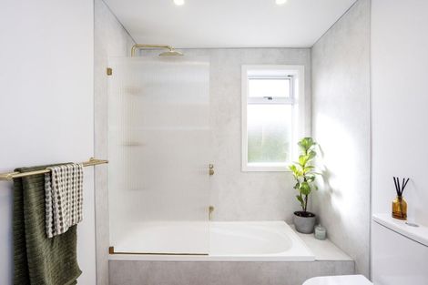 Photo of property in 28 Lanark Street, Mosgiel, 9024