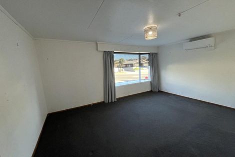 Photo of property in 28 Watson Street, Strandon, New Plymouth, 4312
