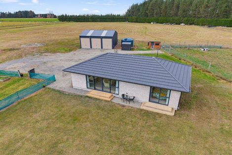 Photo of property in 484 Pesters Road, West Eyreton, Rangiora, 7475
